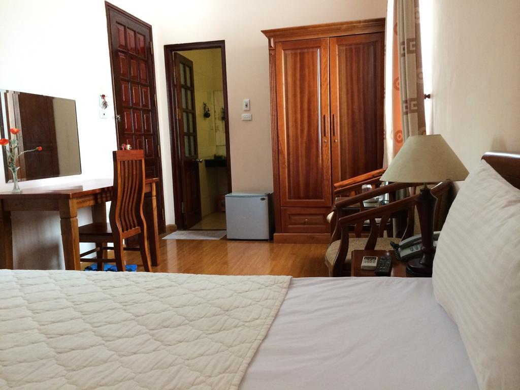 Clover Hanoi Hotel エクステリア 写真